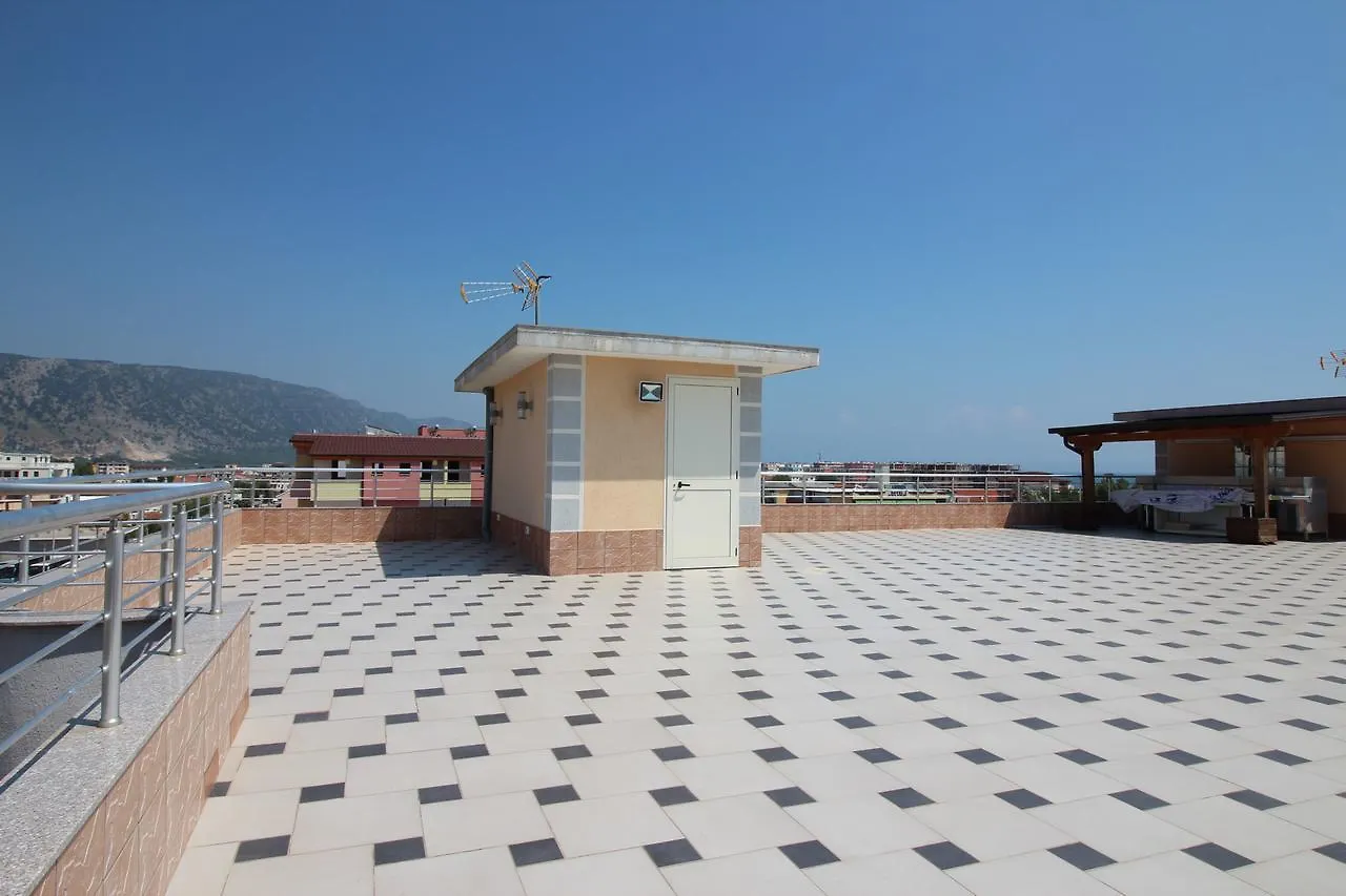 Hotel Rilindja Velipojë